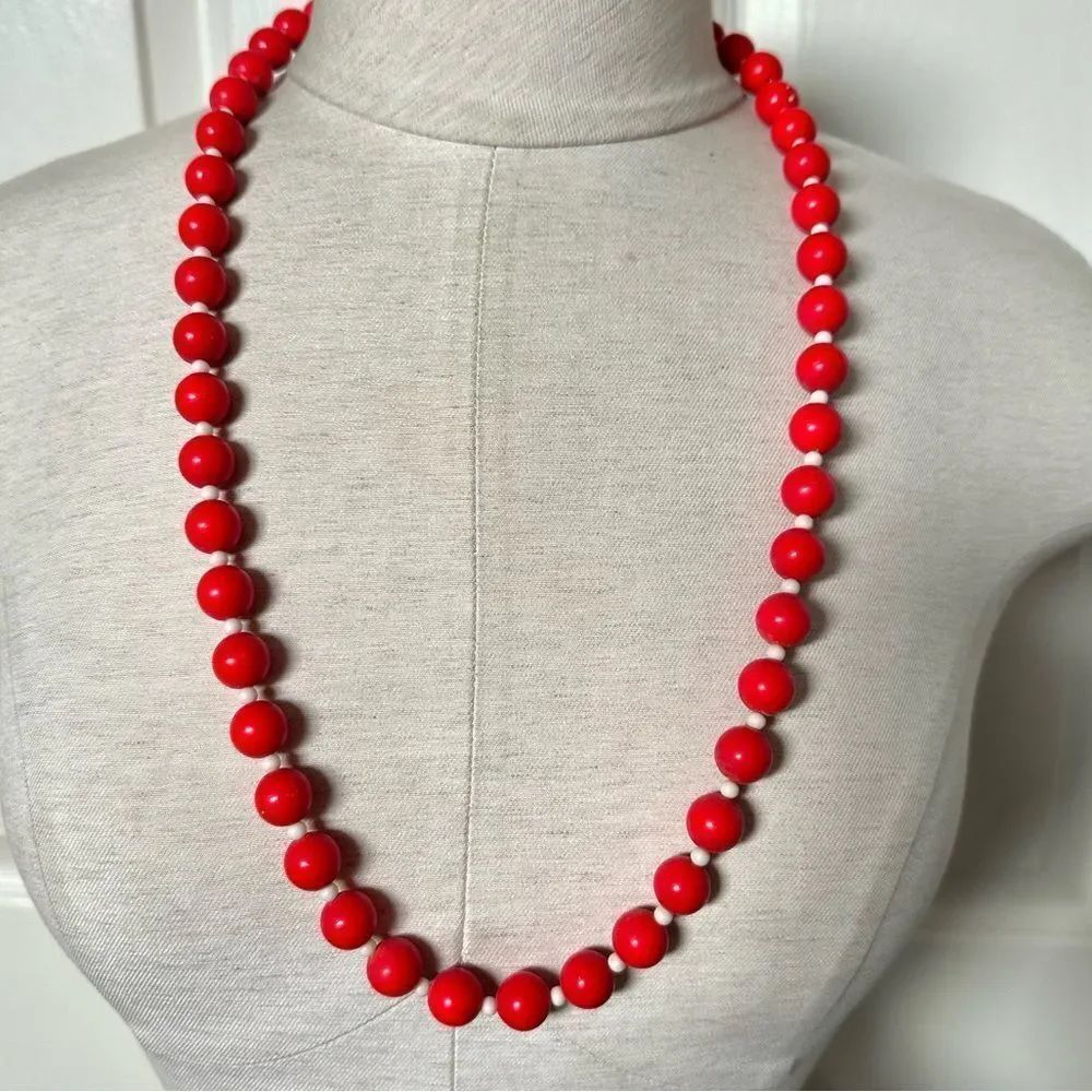 Vintage red beaded necklace